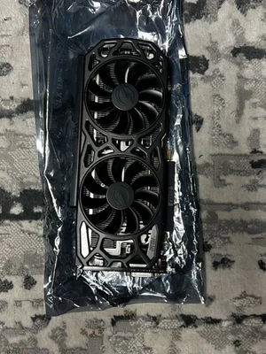 Tarjeta de gráficos EVGA GeForce GTX 1080 Ti SC 11 GB GDDR5X (11G-P4-6393-KR) Foto 1 de 4