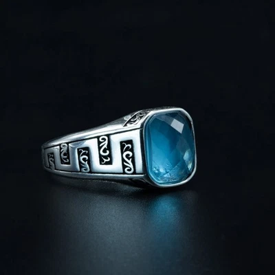 Anillo para hombre grabado mínimo de plata de ley 925 con piedras preciosas de aguamarina azul Foto 1 de 4