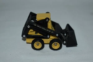 Ertl 1:64 New Holland L555 Skid Steer Loader - Picture 1 of 4