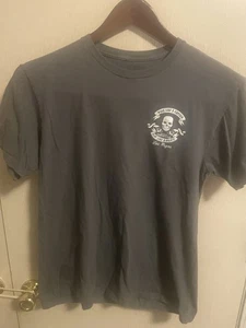 Jimmy Buffet Margaritaville Las Vegas Play Like a Pirate Gray T-Shirt Medium - Picture 1 of 7