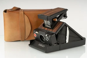 Polaroid SX-70 Alpha Model 3 – Reskinned, Tested and Working, Real wood reskin - Picture 1 of 10