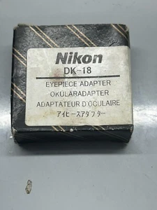 Nikon DK 18 Okularadapter. Brandneu, aber alter Lagerbestand. - Bild 1 von 4