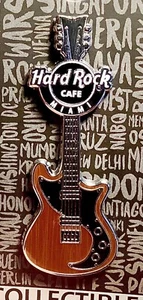 2022 HARD ROCK CAFE MIAMI RETRO WOODGRAIN GUITAR PIN - Picture 1 of 1