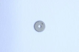 AR Enicar 1141 1145 1146 1147 part 2556 Roue entraineuse Ruota conduttrice data - Imagen 1 de 1
