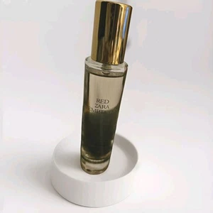 Zara Red Temptation Perfume 1 fl oz (30ml) EAU DE PARFUM Spray Open Box - Picture 1 of 3