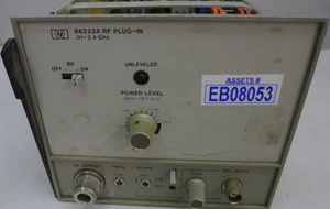HP 86222A RF Plug In .01-2.4 GHz For Parts - Picture 1 of 4