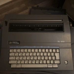Máquina de escribir Smith Corona SL500 procesador de textos de colección cinta eléctrica ¿PIEZAS?? - Imagen 1 de 13