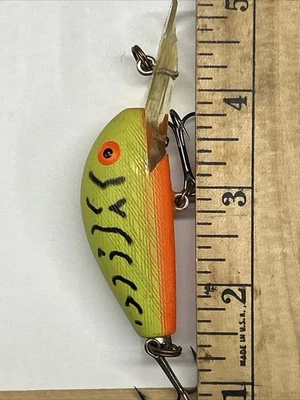 Vintage Rebel Super R Crankbait Fishing Lure. - Image 1 of 4