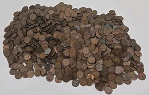 Lincoln Wheat Cent Lot - 12lbs - 1750 - Unsearched Mixed Dates  - Picture 1 of 8
