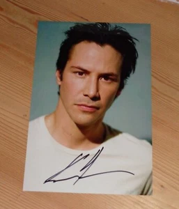 ¡EXCELENTE! Autógrafo original KEANU REEVES ¡FOTO GRANDE! - Imagen 1 de 1