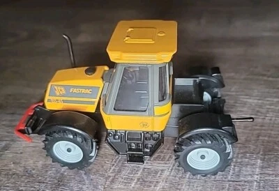 Joal 195 JCB Fastrac 155-65 Tractor Scale 1:35 Die-cast - Image 1 of 4