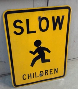 Retired SLOW CHILDREN Playing Aluminum Street Sign 18x24 Nice Vintage Condition - Picture 1 of 11