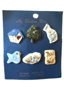 Set of 6 Handmade Vintage 2 Hole Ceramic Buttons Birdhouse Bird Cat Tree Nest - Picture 1 of 2