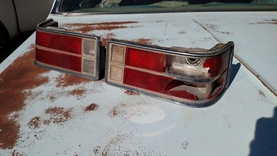 Lanternas traseiras Opel Kadett 1900 71 72 73 - Imagem 1 de 4