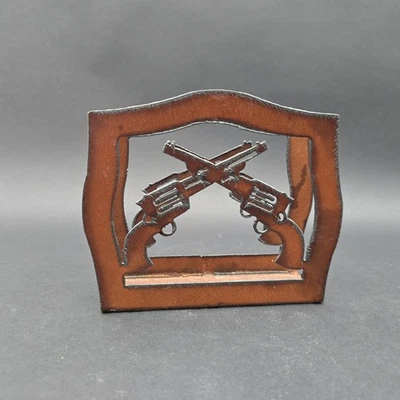 Servilleta occidental de metal cortado de hierro rústico soporte para correo pistolas cruzadas Foto 1 de 4