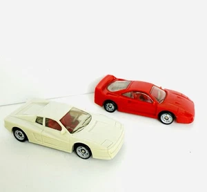 Vintage 1989 Monogram Models White Ferrari Testarossa & F40 Lot Of 2 Cars - Picture 1 of 6