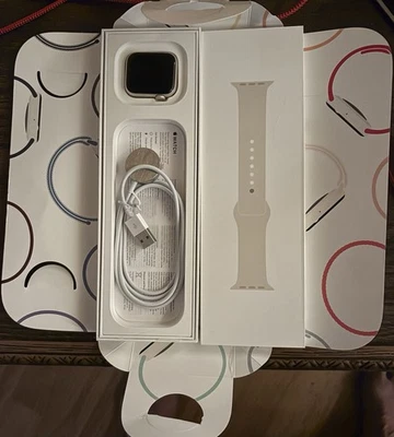 Ношен 2 раза, выглядит совершенно новый, SE поколения 2 - Изображение 1 из 2