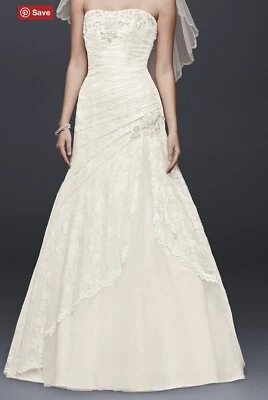 Vestido de novia ligeramente usado línea A con detalles laterales divididos con cordones tren trasero Foto 1 de 4