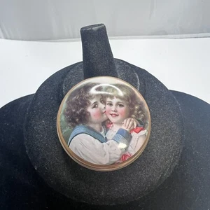 Vintage The Chambers Candy Company Victorian Style Candy Pill Tin Round Box - Picture 1 of 3