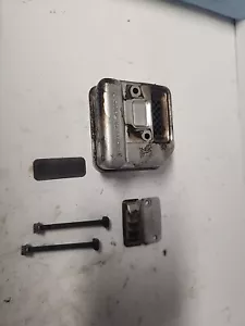 Stihl OEM MS180 Schalldämpfer mit Schrauben 1130 140 0600c - Bild 1 von 5