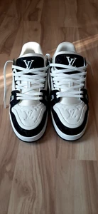 LOUIS VUITTON ARCH LIGHT SNEAKER GRÖßE 9 - Bild 1 von 8