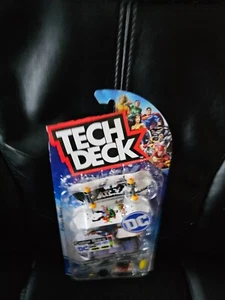 Tech Deck Superman Batman 4 Pack Color Bars DC Comic Skateboard Fingerboard NEW - Picture 1 of 6