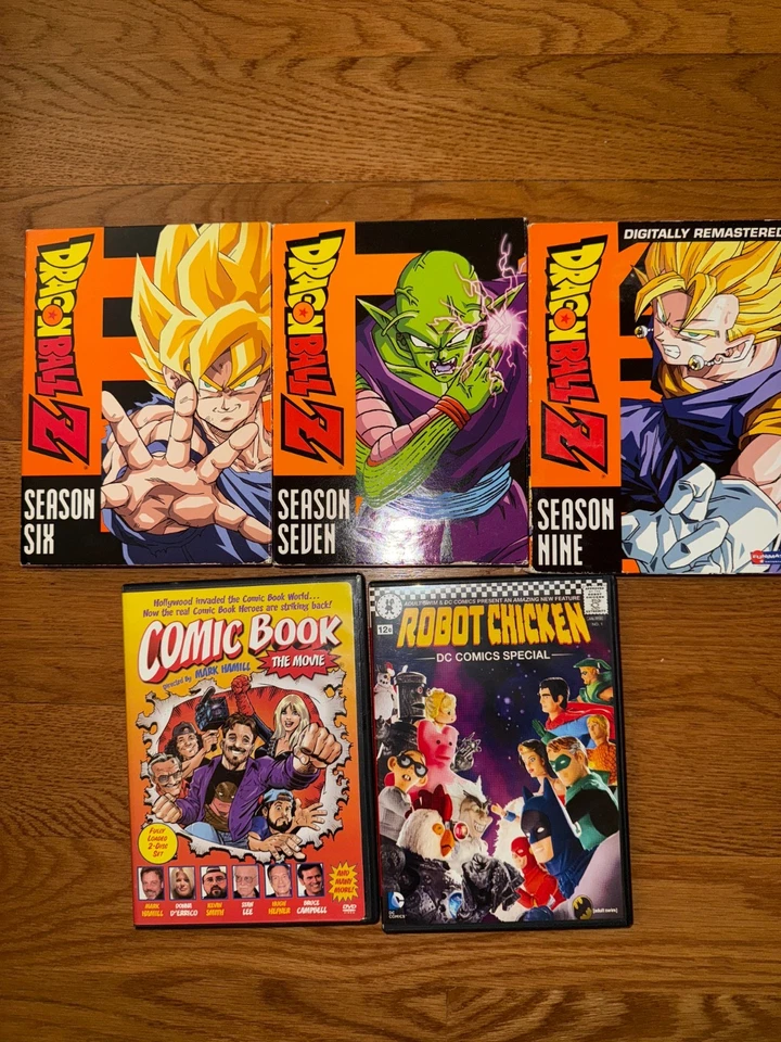 Dragon Ball Z DVD: Seasons 6, 7 and 9.  Robot Chicken DC Comic Book Foto 1 de 1