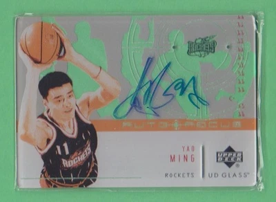 2002/03 Yao Ming Deck Superior Vidro Basquete Foco Automático Cartão de Novato Autógrafo - Imagem 1 de 2