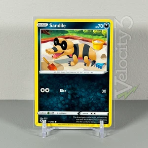 Pokemon TCG Card: SANDILE 111/195 | Common | Silver Tempest | NM/Mint - Picture 1 of 3