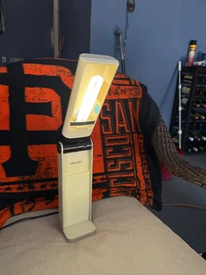 Lâmpada de tarefa Ott-Lite TL13 luz desktop artesanato leitura espectro total dobrável hobby - Imagem 1 de 3