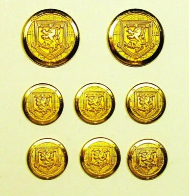 UNKNOWN BRAND Rampant Lion buttons 8 rich gold tone Excellent Condition - Image 1 of 4