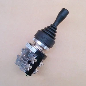 Interruptor joystick 5A de corriente de cierre mantenida 4 NO 30 mm 4 vías - Imagen 1 de 1