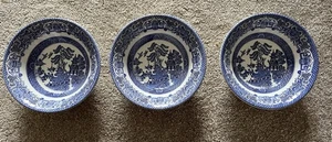 3 x EIT Willow Pattern Rimmed Bowls 16.5 cm - Picture 1 of 8