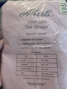 Albert’s Ultra Sheer “Side Bouquet” Panty Hose Medium Lt Grey 5’3”-5’6” - Picture 1 of 4