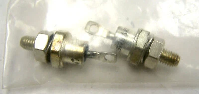 2 Thomson CSF 1N2977B DIODO ZENER 10W 13V MONTAJE DIODO PERNO Nuevo Foto 1 de 2