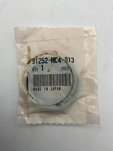 New Honda OEM Part 91252-MC4-013  Free Shipping - Picture 1 of 2