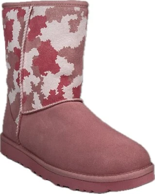 Botas clásicas de gamuza UGG para mujer cortas rosa camufladas piel de oveja Foto 1 de 4