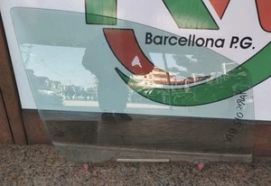 Vitre Décroissant Avant Droite Côté Passager TOYOTA YARIS 2011-2016 - Bild 1 von 3