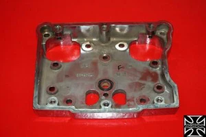 04 HARLEY FLHTCUI ELECTRA GLIDE ULTRA CLASSIC TOP CYLINDER HEAD ROCKER HOUSING - Picture 1 of 9