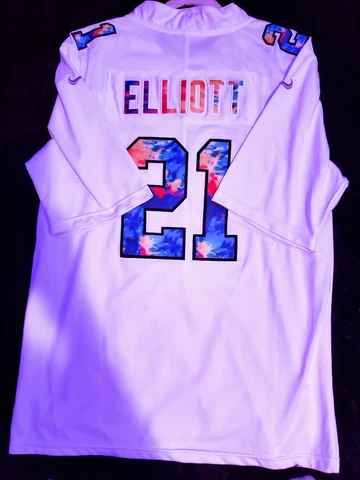 RARE!!!!! Ezekiel Elliott  Crucial Catch Cowboys Jersey Cover