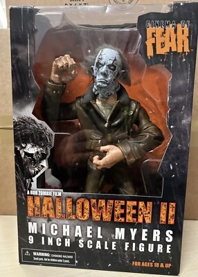 Figura Cinema of Fear Rob Zombie's Halloween II Michael Myers 9" Mezco 2010 Foto 1 de 4