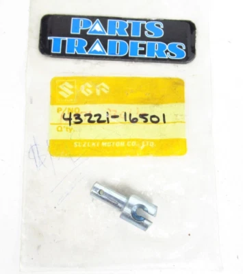 Soporte de cable de freno trasero genuino Suzuki TM250 TM400 TS400 43221-16501 NUEVO DE STOCK Foto 1 de 2