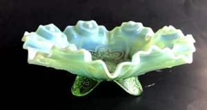 JEFFERSON GLASS MEANDER PATTERN: 3 FOOTED GREEN OPALESCENT"\: 9" -- 1905 - Picture 1 of 3