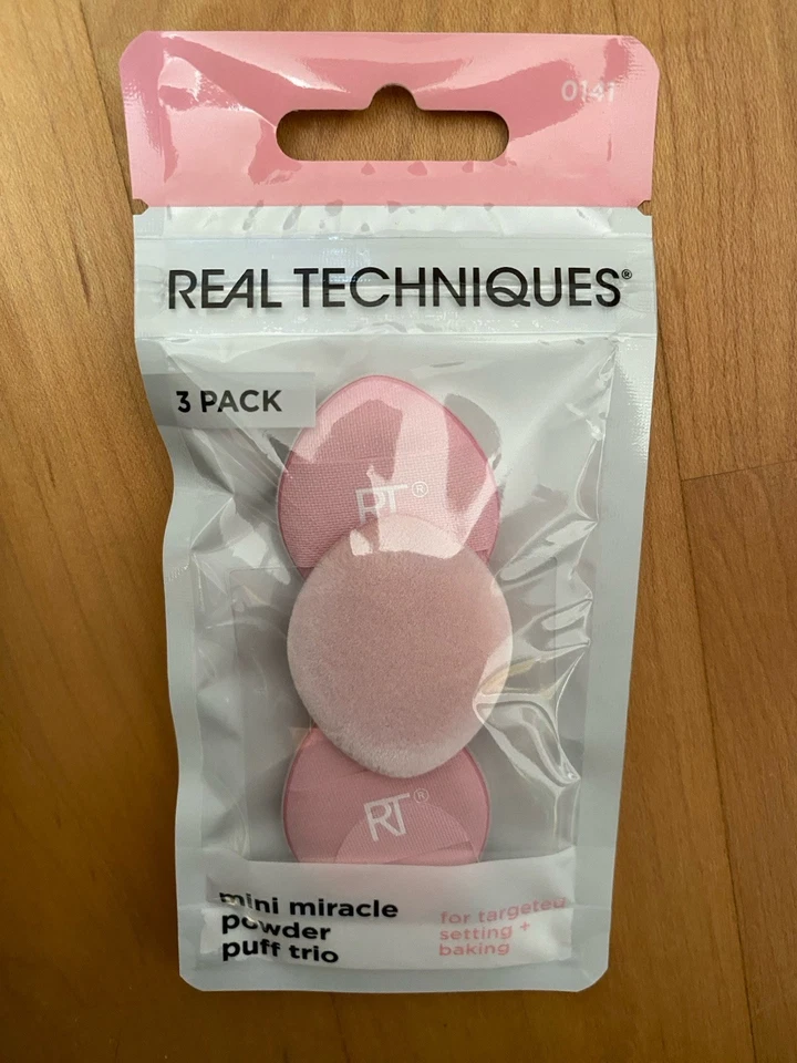 Real Techniques- Mini Miracle Powder Puff Trio, Make-Up-Applikatoren, Neu - Bild 1 von 1