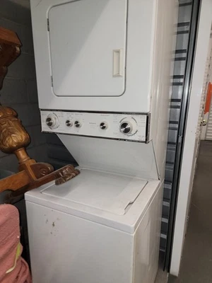 Kenmore AUTO  DRY I  With Cycle Singal Upright Washer Dryer Works - Image 1 of 4