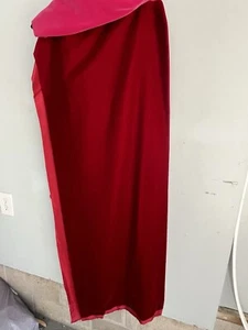 Luxurious yard 36" x 48" red velvet fabric cut remnant STUNNING - Picture 1 of 2