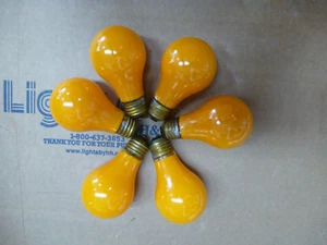 6 PACK 25 Watt A19 Orange Long Life Decorative Light Bulbs USA Party/Halloween - Picture 1 of 4