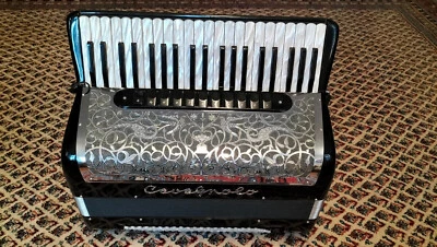 Akkordeon Cavagnolo 120 Bass 4-chörig mit Cassotto. TOP ZUSTAND! - Bild 1 von 4