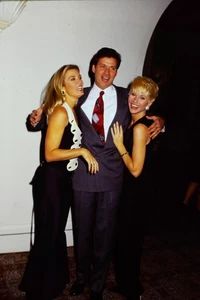 SHAE HARRISON, MICHAEL SABATINO, KATHERINE KELLY LANG, 1993, 35mm Slide - Imagen 1 de 1