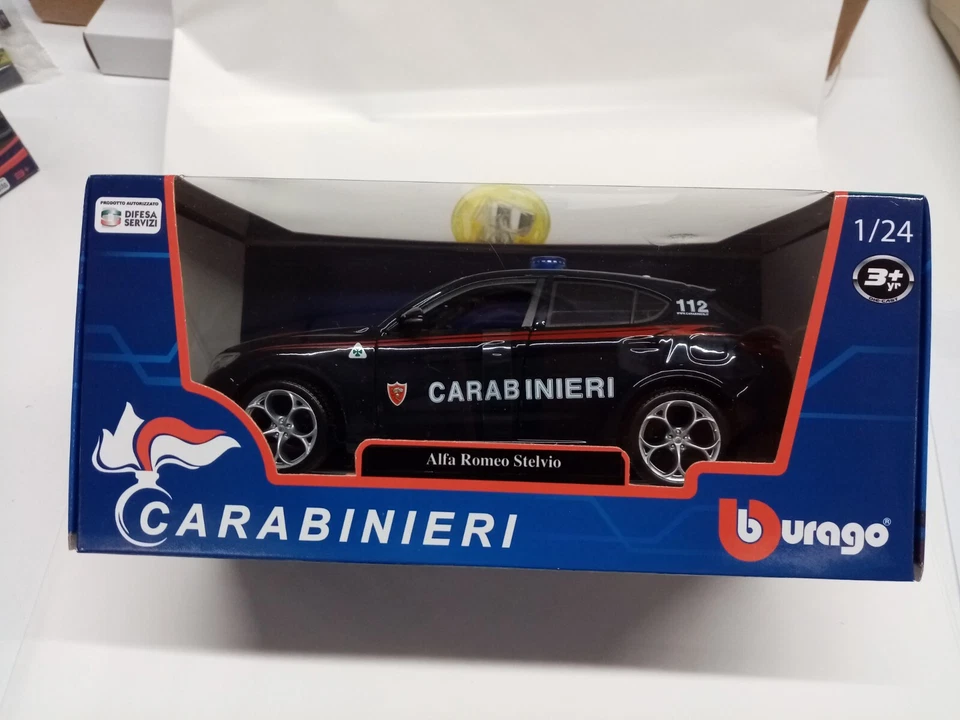 Bburago Burago Carabinieri 1 24 Grigio Giochi e Giocattoli